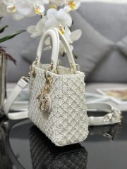 DR Shoulder bag M0538 20x16.5x8cm - Image 3