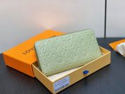 L X V CARD HOLDER/Wallets（Multiple sizes/colors） - Image 6