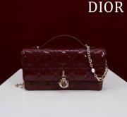DR Shoulder bag 21X11.5X4.5cm（Multiple colors） - Image 3