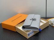 L X V Wallets（Multiple sizes） - Image 6