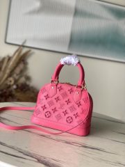 L X V Handbag 23.5x17.5x11.5cm - Image 22