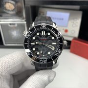 OMG  Seamaster Diver 300M  8800 Diver - Image 6