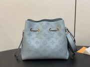 L X V Shoulder bag 22x14x19cm（Multiple colors） - Image 7