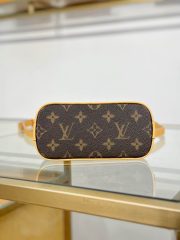 L X V Bag - Image 6