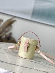 L X V Bucket Bags 12x14.2x12cm