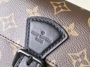 L X V  Messenger Bags Size：22x12x6cm - Image 9