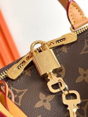 L X V Speedy soft M11945 21x17x30cm - Image 6