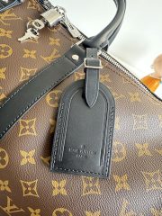 L X V Keepall Bag M56711 45x27x20cm - Image 6