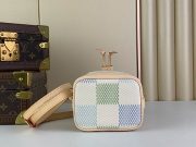 L X V Bucket Bags - Image 4