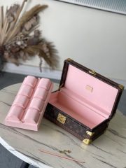L X V Watch Storage Box  Size：20.5x13.5x35cm - Image 12