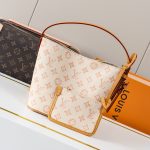 L X V ALL-IN BB M28335/M27529 18x12x16cm（Multiple colors）
