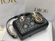 DR Lady D-Joy Handbag 16.5x10x6cm - Image 6