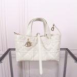 DR Handbag 23x15x15cm