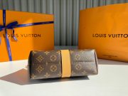 L X V POCHETTE MIA M26191 22x14.5x8cm - Image 3