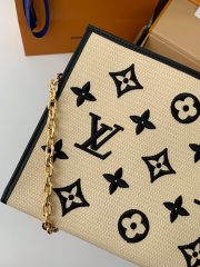 L X V Toiletry Pouch  25*20*5.5cm - Image 4