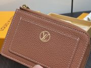 L X V CARD HOLDER - Image 5