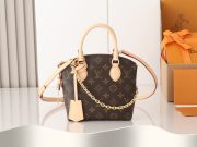 L X V LOCKIT BB Bag M12019 15x19x7cm - Image 2