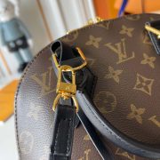 L X V ALMA TRUNK Handbag（Multiple sizes） - Image 3