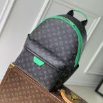 L X V Discovery Backpack（Multiple colors/sizes）