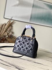 L X V Handbag 23.5x17.5x11.5cm - Image 3