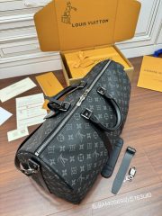 L X V Keepall Bandoulière M40569 45x27x20cm - Image 3