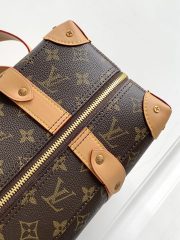L X V Backpack M44752 Size：36x28x14cm - Image 3