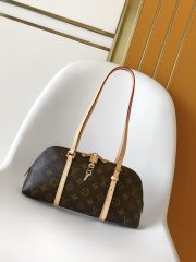L X V SQUIRE EAST WEST M28953 Size：29x8.5x15cm