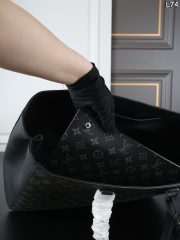 L X V Briefcase Size: 42x33cm - Image 9