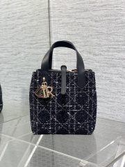 DR Handbag 18x16x12cm