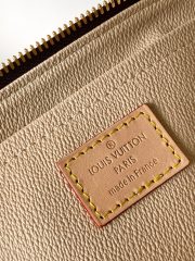 L X V TOILETRY BAG M11750 Size：24x13x13cm - Image 9