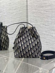 DR Star bucket Bags 24x20x15cm - Image 2