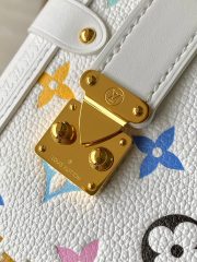 L X V women's crossbody bag M14046 23.5x16x8.5cm - Image 5