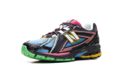 1906R "Black / Pink - Footlocker Exclusive" U1906RDM - Image 4