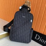 DR Chest bag Size：29x17x6.5cm