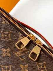 L X V TOILETRY BAG M11750 Size：24x13x13cm - Image 6