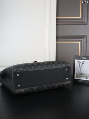 L X V Briefcase Size: 42x33cm - Image 5
