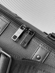 L X V City keepall M59255 27x17x13cm - Image 9