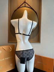 L X V Bikini - Image 2