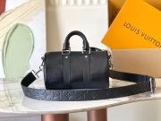 L X V Shoulder bag M13988 Size：25x15x11cm - Image 3