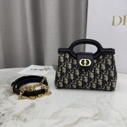 DR Handbag 18.5x13x8.5cm - Image 5