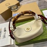 GUC Shoulder bag 24x15x5cm（Multiple colors） - Image 2
