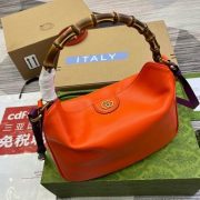 GUC Shoulder bag 30X23X6.5cm（Multiple colors） - Image 4
