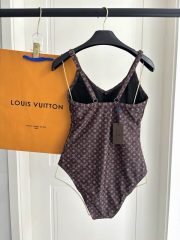 L X V Bikini - Image 2