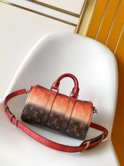 L X V Keepall Bandoulière 25 M28074 Size：25x15x11cm