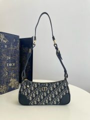 DR Underarm bag 26x7x12cm