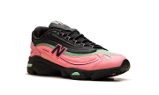 1000 "Black / Pink - Footlocker Exclusive" M1000FDM - Image 7