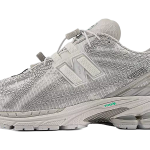 1906F "White Silver Metallic" U190611X