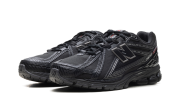 1906 "Primaloft Black Silver Metallic" U1906ROE - Image 2